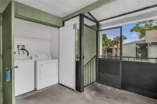 Photo #4: S5146331 Listing