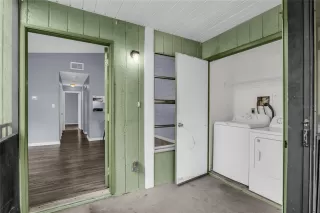 Photo #5: S5146331 Listing