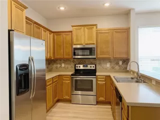 Photo #6: S5146408 Listing 