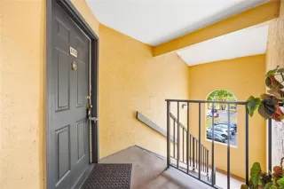 Photo #3: S5146440 Listing