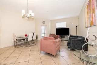 Photo #6: S5146441 Listing 