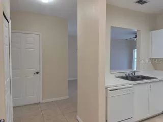 Photo #1: S5146552 Listing