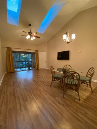 Photo #2: S5146561 Listing 