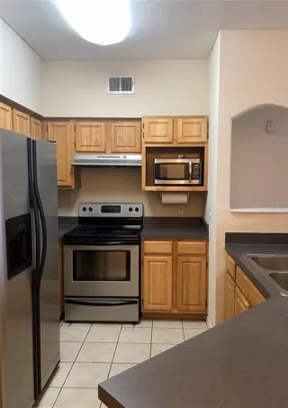 Photo #4: S5146578 Listing 