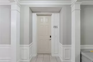 Photo #5: S5146636 Listing 