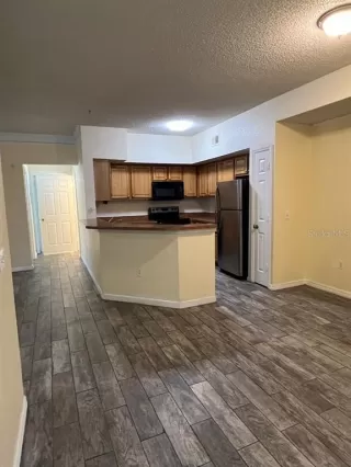 Photo #5: S5146685 Listing 