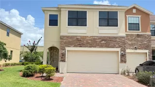 Photo #1: S5146793 Listing