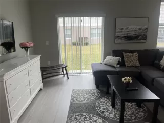 Photo #4: S5146837 Listing 