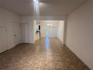 Photo #3: S5146911 Listing 