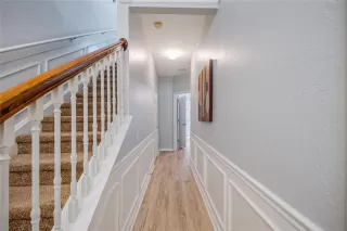 Photo #4: S5147027 Listing