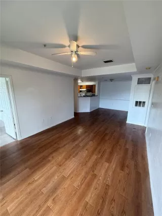 Photo #4: S5147345 Listing 