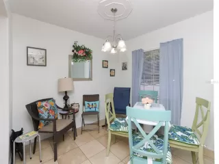 Photo #3: S5147382 Listing