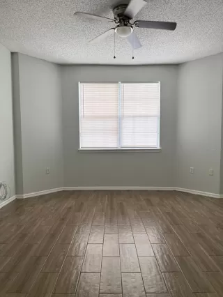 Photo #1: S5147389 Listing