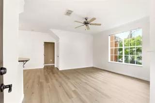 Photo #5: S5147421 Listing 