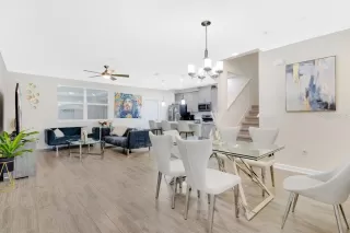 Photo #3: S5147461 Listing