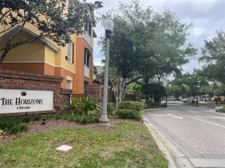 Photo #2: S5147754 Listing