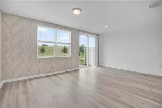 Photo #6: S5147919 Listing 