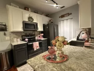 More Details about MLS # S5147955 : 875 GRAND REGENCY POINT UNIT 203