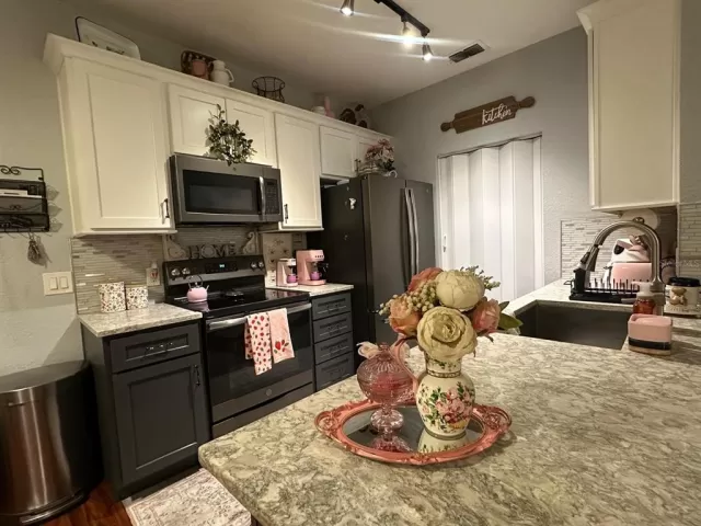 MLS: S5147955 Condo For Sale