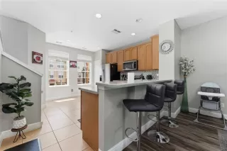 Photo #4: S5148038 Listing 