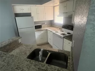 Photo #4: S5148096 Listing 