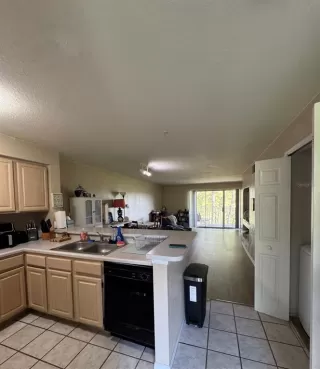 Photo #3: S5148285 Listing