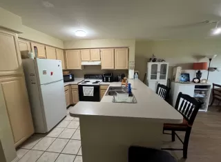 Photo #5: S5148285 Listing
