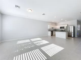 Photo #3: S5148435 Listing 