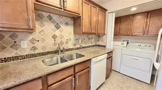 Photo #5: S5148510 Listing 