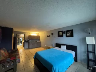 Photo #1: S5148558 Listing 