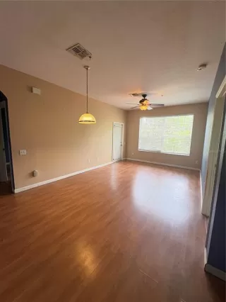 Photo #5: S5148687 Listing 