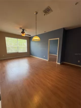 Photo #6: S5148687 Listing 