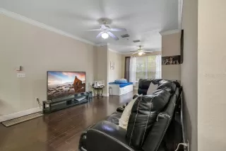 Photo #5: S5148697 Listing 