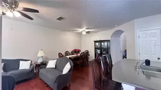 Photo #5: S5148907 Listing 