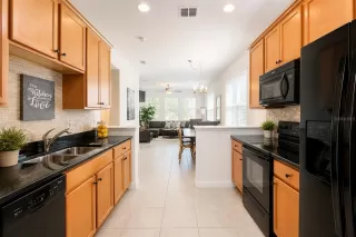 Photo #3: S5149150 Listing 