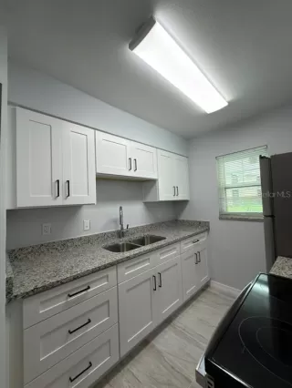 Photo #5: S5149372 Listing 