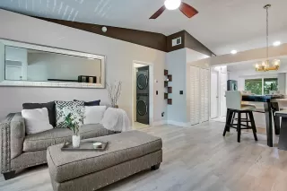 Photo #4: S5149506 Listing 