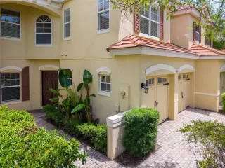 Photo #1: S5149907 Listing 