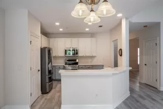 Photo #3: S5149907 Listing 