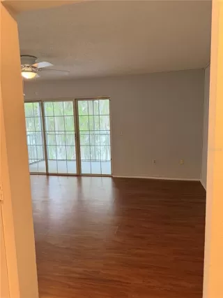 Photo #3: S5150000 Listing