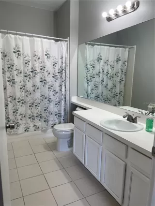 Photo #2: S5150041 Listing