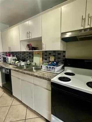 Photo #1: S5150055 Listing