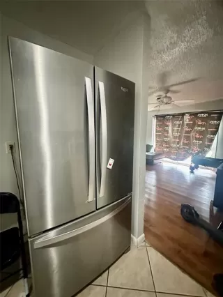 Photo #3: S5150055 Listing