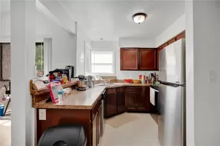 Photo #3: S5150301 Listing