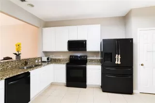 Photo #2: S5150464 Listing