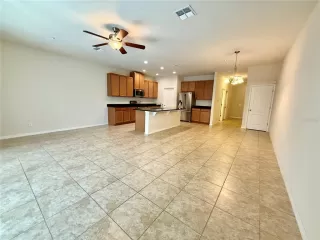 Photo #3: S5150544 Listing