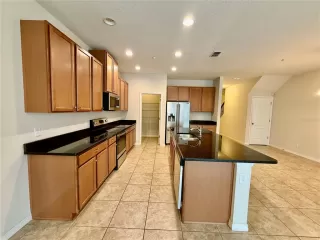 Photo #5: S5150544 Listing