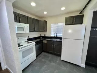 Photo #3: S5150826 Listing