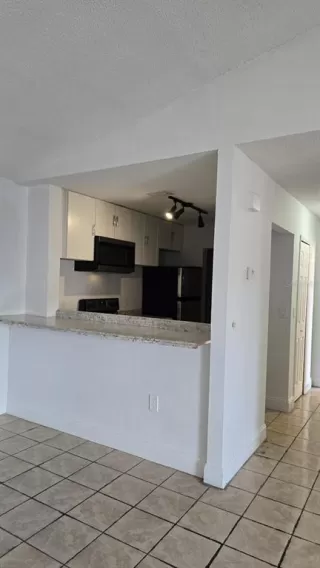 Photo #3: S5151308 Listing 