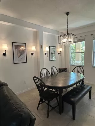 Photo #4: S5151538 Listing